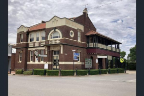 The Bank Main Street Apartment West Wyalong